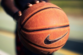 九游体育在线-双核激战东京夜，杜兰特东契奇30分钟世纪对决，冠军悬念留至最后1秒！